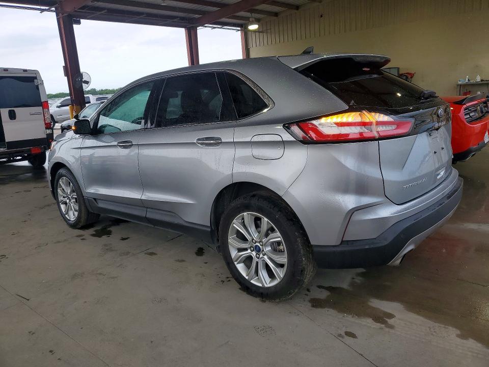 2022 Ford Edge VIN 2FMPK4K9XNBB04458 COPART salvage auction — MINOR DENT/SCRATCHES, TX - CERTIFICATE OF TITLE, sold $8,700 on 2026-07-30 (photo 2)