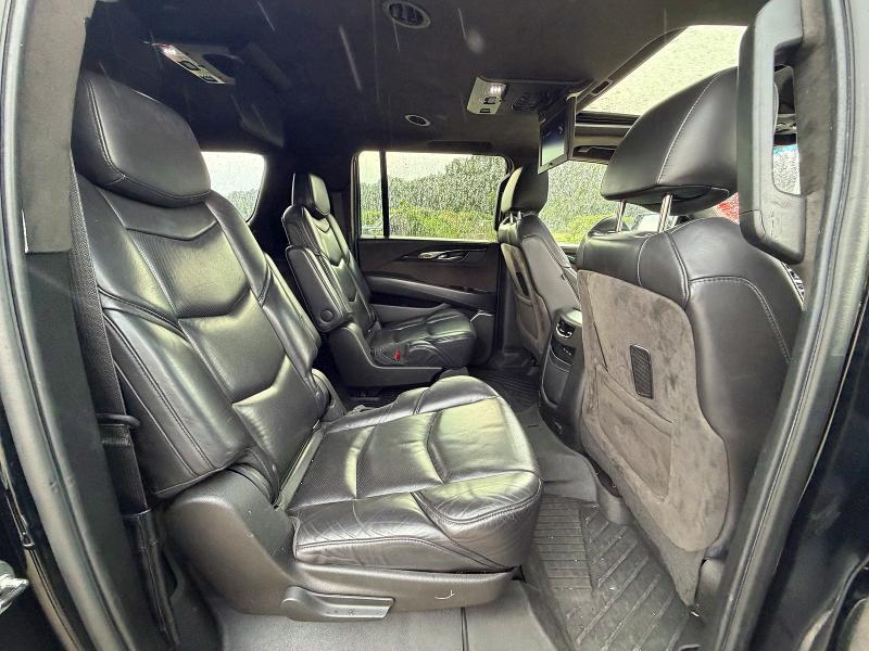2020 Cadillac Escalade VIN 1GYS4KKJ2LR110640 COPART salvage auction — NORMAL WEAR, Va - Certificate Of Title (P), sold $14,400 on 2026-07-29 (photo 6)