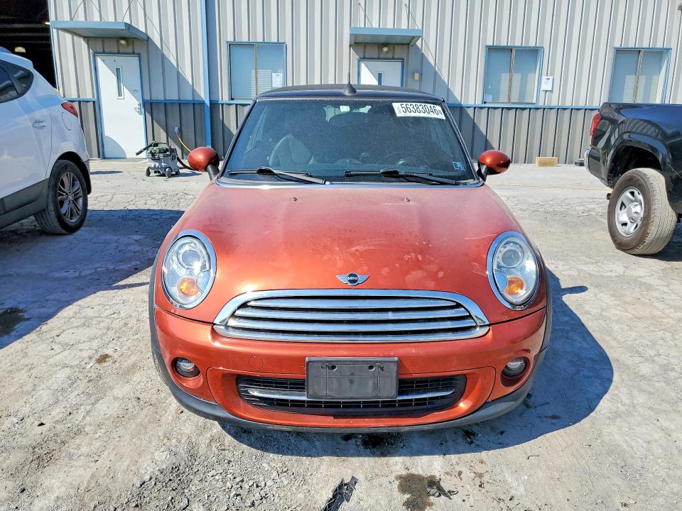 2011 Mini Cooper VIN WMWZN3C51BTZ78328 COPART salvage auction — MECHANICAL, Pa - Non Public Clean Title, sold $375 on 2026-07-31 (photo 5)