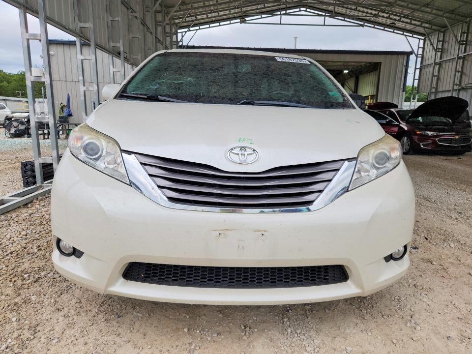 2015 Toyota Sienna VIN 5TDYK3DC2FS536618 COPART salvage auction — HAIL, Mo - Certificate Of Title, sold $5,800 on 2026-07-08 (photo 5)