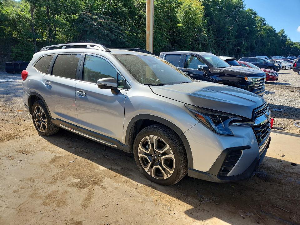 2023 Subaru Ascent VIN 4S4WMASDXP3425637 COPART salvage auction — SIDE, Fl - Certificate Of Title (P), sold $10,300 on 2026-07-28 (photo 4)
