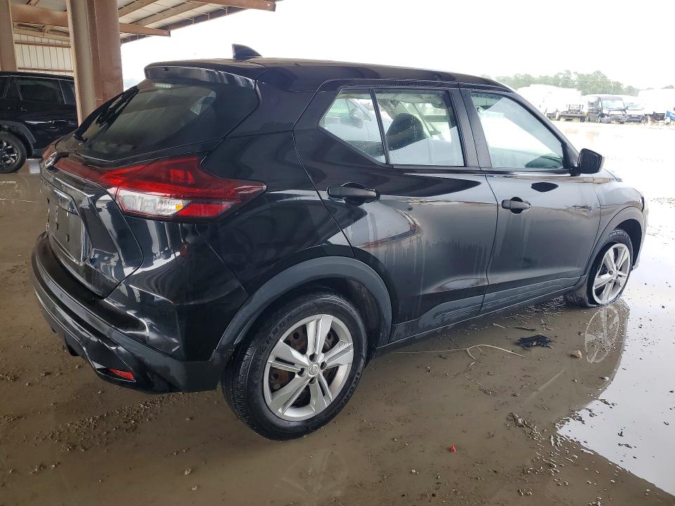2022 Nissan Kicks VIN 3N1CP5BV7NL522085 COPART salvage auction — SIDE, Tx - Salvage Vehicle Title, sold $3,050 on 2026-07-02 (photo 3)