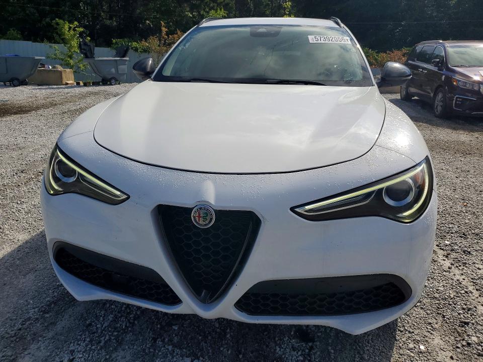 2020 Alfa romeo Stelvio VIN ZASPAJAN6L7C74852 COPART salvage auction — MINOR DENT/SCRATCHES, Ga - Certificate Of Title, sold $7,400 on 2026-07-20 (photo 5)