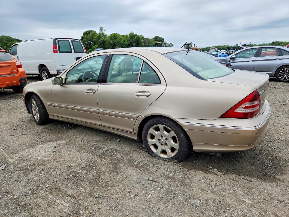 2005 Mercedes-benz C class VIN WDBRF81J55F595068 COPART salvage auction — NORMAL WEAR, MA - CERTIFICATE OF TITLE (P), sold $425 on 2026-07-29 (photo 2)