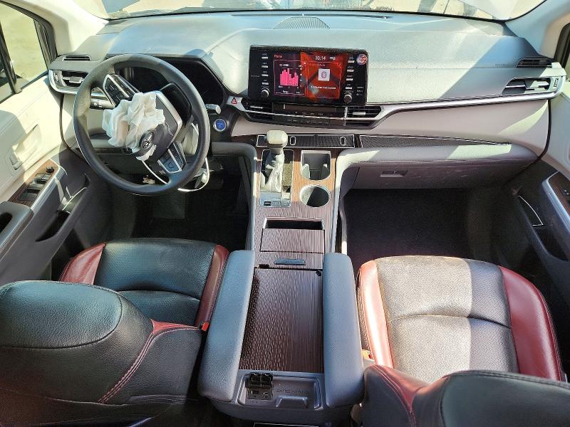 2021 Toyota Sienna VIN 5TDKRKEC9MS033742 COPART salvage auction — FRONT END, Va - Cert Of Title - Salvage, sold $350 on 2026-07-29 (photo 8)