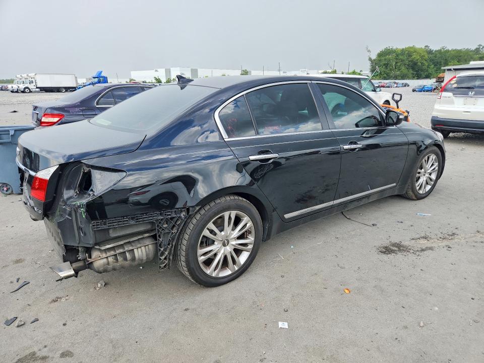 2011 Hyundai Genesis VIN KMHGC4DF2BU124385 COPART salvage auction — REAR END, Fl - Cert Of Title Slvg Rebuildable, sold $350 on 2026-07-06 (photo 3)