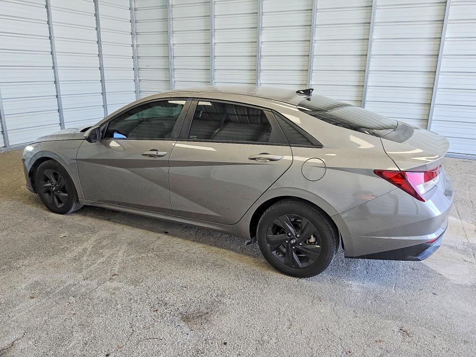 2021 Hyundai Elantra VIN KMHLM4AG2MU069416 COPART salvage auction — MINOR DENT/SCRATCHES, Fl - Certificate Of Title, sold $6,800 on 2026-07-07 (photo 2)