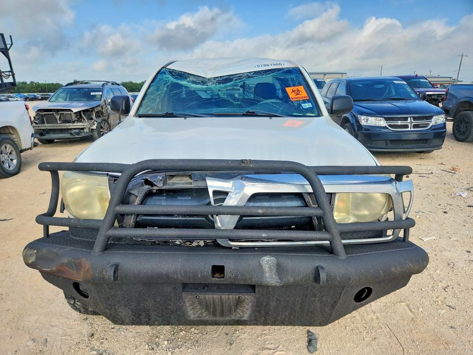 2006 Toyota Tacoma VIN 5TEUU42N56Z313690 COPART salvage auction — FRONT END, TX - SALVAGE VEHICLE TITLE, sold $250 on 2026-07-30 (photo 5)