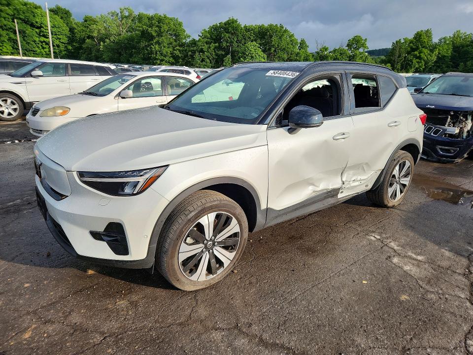 2023 Volvo Xc40 VIN YV4ED3UW8P2072621 — COPART salvage auction photo