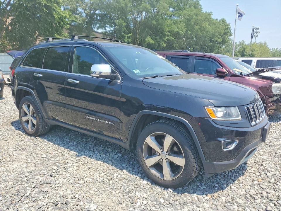 2015 Jeep Cherokee VIN 1C4RJFBGXFC698822 COPART salvage auction — MINOR DENT/SCRATCHES, MA - CERTIFICATE OF TITLE, sold $1,550 on 2026-07-06 (photo 4)