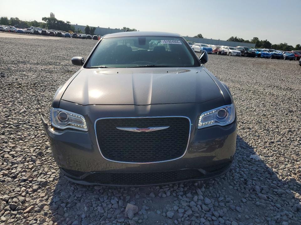 2023 Chrysler 300 VIN 2C3CCAAG9PH566061 COPART salvage auction — SIDE, Salvage Title, sold $7,900 on 2026-08-31 (photo 5)
