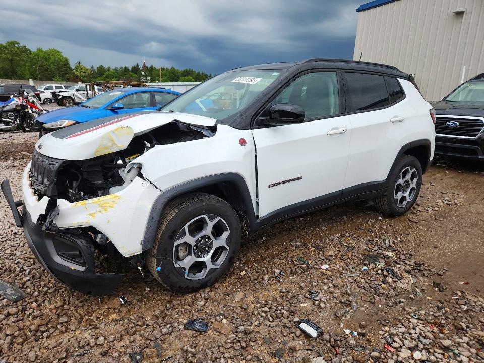 2022 Jeep Compass VIN 3C4NJDDB9NT198710 — COPART salvage auction photo