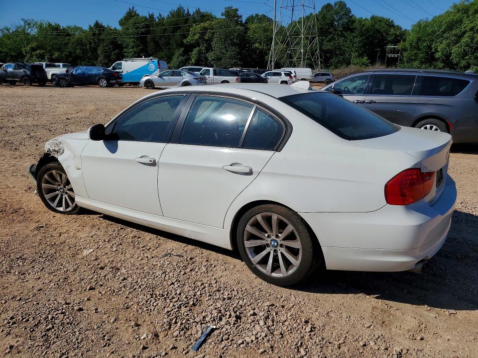 2011 BMW 3er VIN WBAPH7G59BNM57233 COPART salvage auction — FRONT END, Nc - Salvage Certificate Of Title, sold $300 on 2026-07-20 (photo 2)