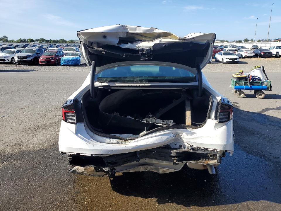 2026 Hyundai Sonata hybrid VIN KMHL24JJ4TA151942 COPART salvage auction — REAR END, CA - NON-REPAIRABLE VEHICLE CERT, sold $8,500 on 2026-07-20 (photo 6)