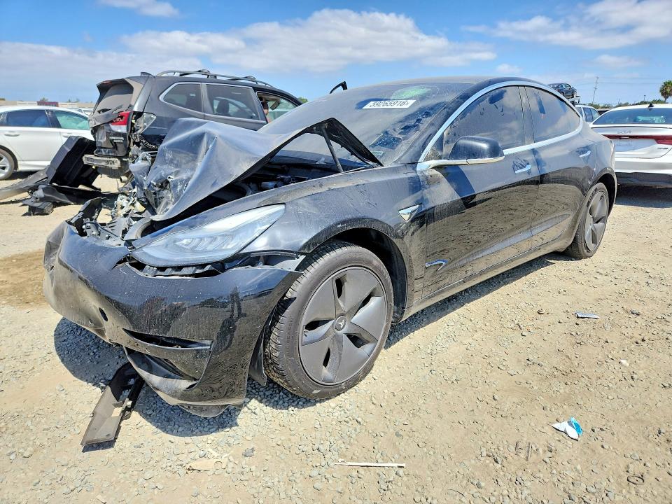 2019 Tesla Model 3 VIN 5YJ3E1EA3KF395527 COPART salvage auction — FRONT END, Ca - Dis/Dlr/Exp Only Clean Title, sold $6,100 on 2026-07-31 (photo 1)
