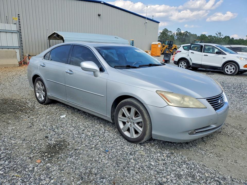 2007 Lexus Es 350 VIN JTHBJ46G172138712 COPART salvage auction — MINOR DENT/SCRATCHES, SC - CERTIFICATE OF TITLE (P), sold $2,600 on 2026-07-29 (photo 4)