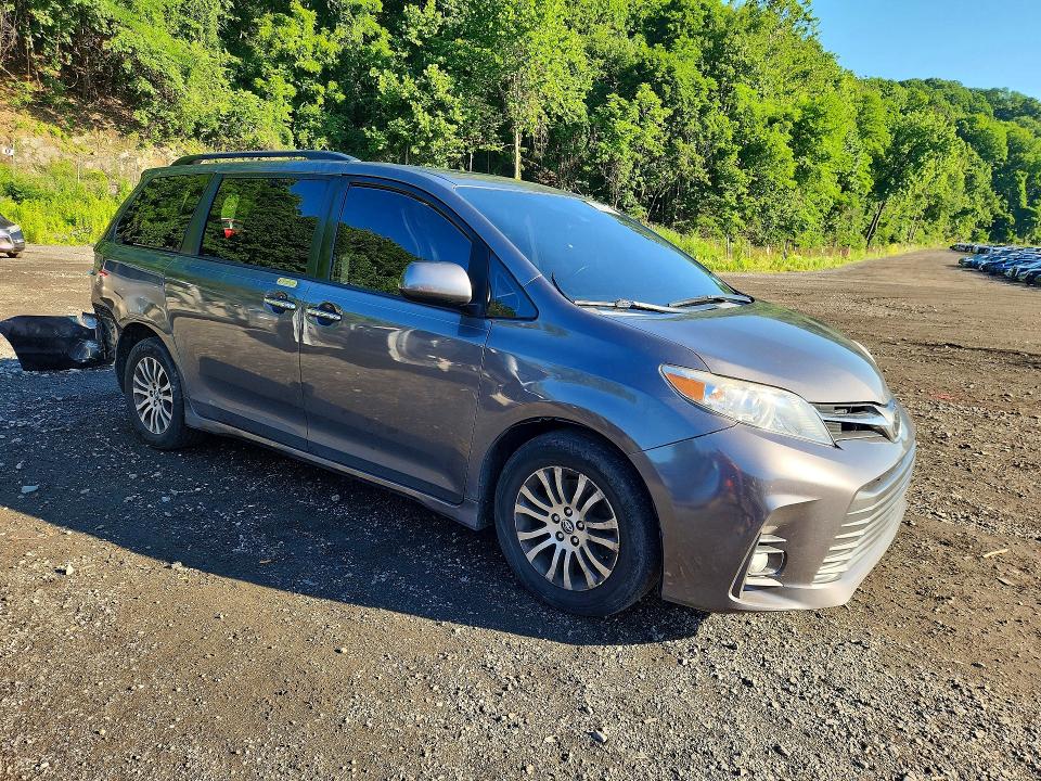 2018 Toyota VIN 5TDYZ3DC8JS943671 COPART salvage auction — REAR END, Ny - Mv-907A Salvage Certificate, sold $5,550 on 2026-07-28 (photo 4)