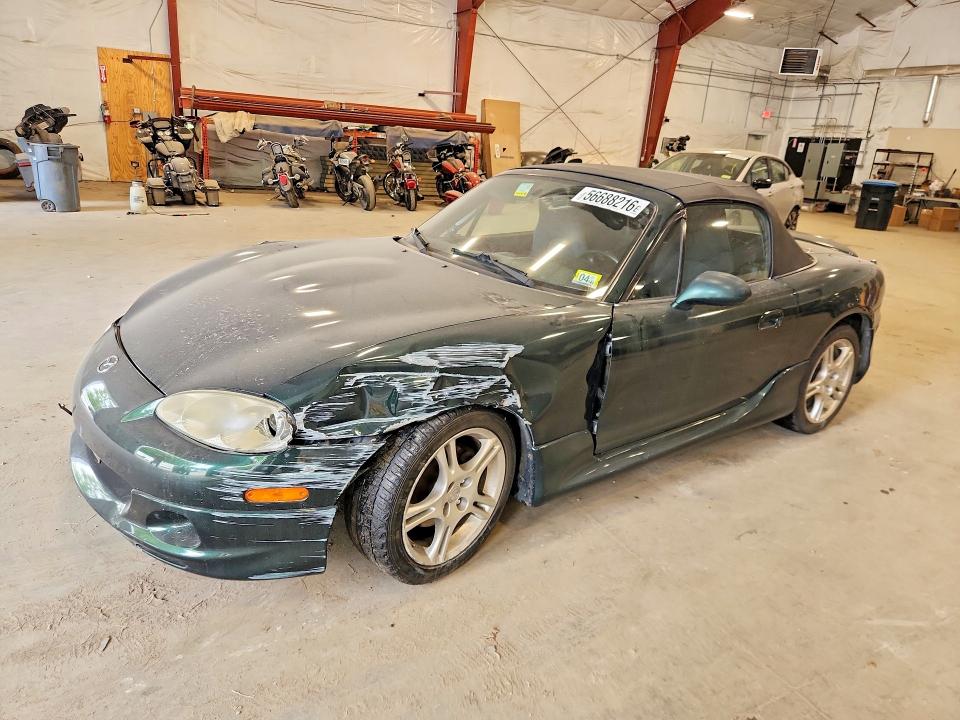 2004 Mazda Mx-5 VIN JM1NB353740404052 COPART salvage auction — FRONT END, Vt - Cert Of Title-Salvage Vehicle, sold $600 on 2026-07-27 (photo 1)