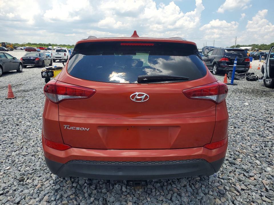 2017 Hyundai Tucson VIN KM8J33A43HU441488 COPART salvage auction — BURN, Fl - Cert Of Title Slvg Rebuildable, sold $3,900 on 2026-07-07 (photo 6)