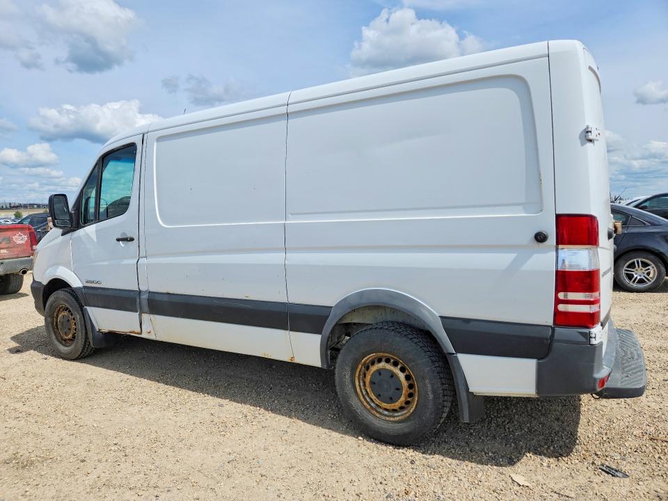 2016 Mercedes-benz Sprinter VIN WD3BE7CD4GP353967 COPART salvage auction — HAIL, AB - BOS - ACTIVE, sold $4,400 on 2026-07-23 (photo 2)