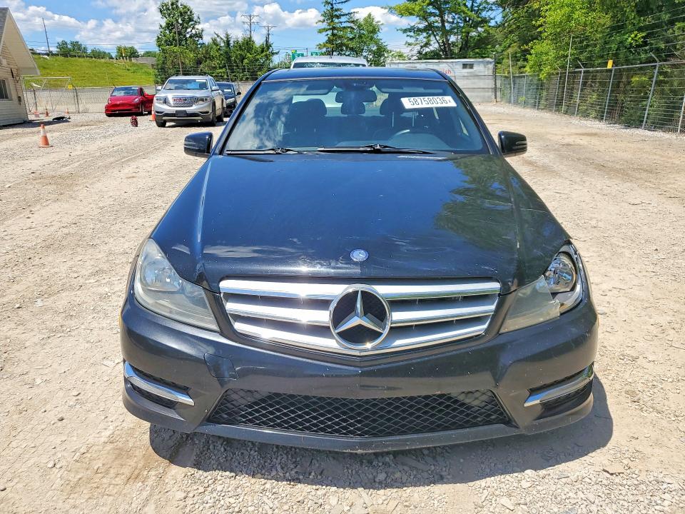 2013 Mercedes-benz C-klasse VIN WDDGF8AB1DA759595 COPART salvage auction — FRONT END, Oh - Certificate Of Title, sold $600 on 2026-07-08 (photo 5)