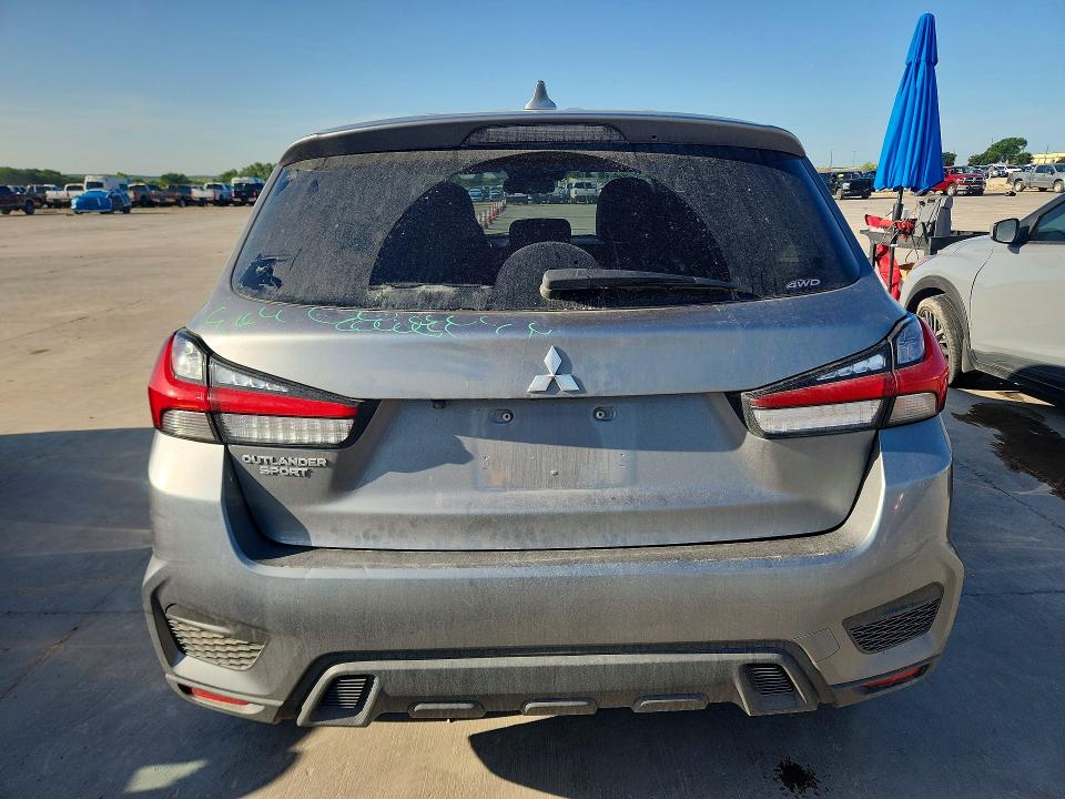2024 Mitsubishi VIN JA4ARUAU7RU008468 COPART salvage auction — HAIL, Tx - Salvage Vehicle Title, sold $5,300 on 2026-07-13 (photo 6)