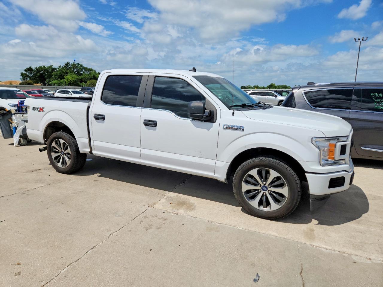 2020 Ford F-150 Lightning VIN 1FTEW1CP7LKE85975 COPART salvage auction — Rear End, TX - SALVAGE VEHICLE TITLE, sold $8,300 on 2026-07-09 (photo 4)