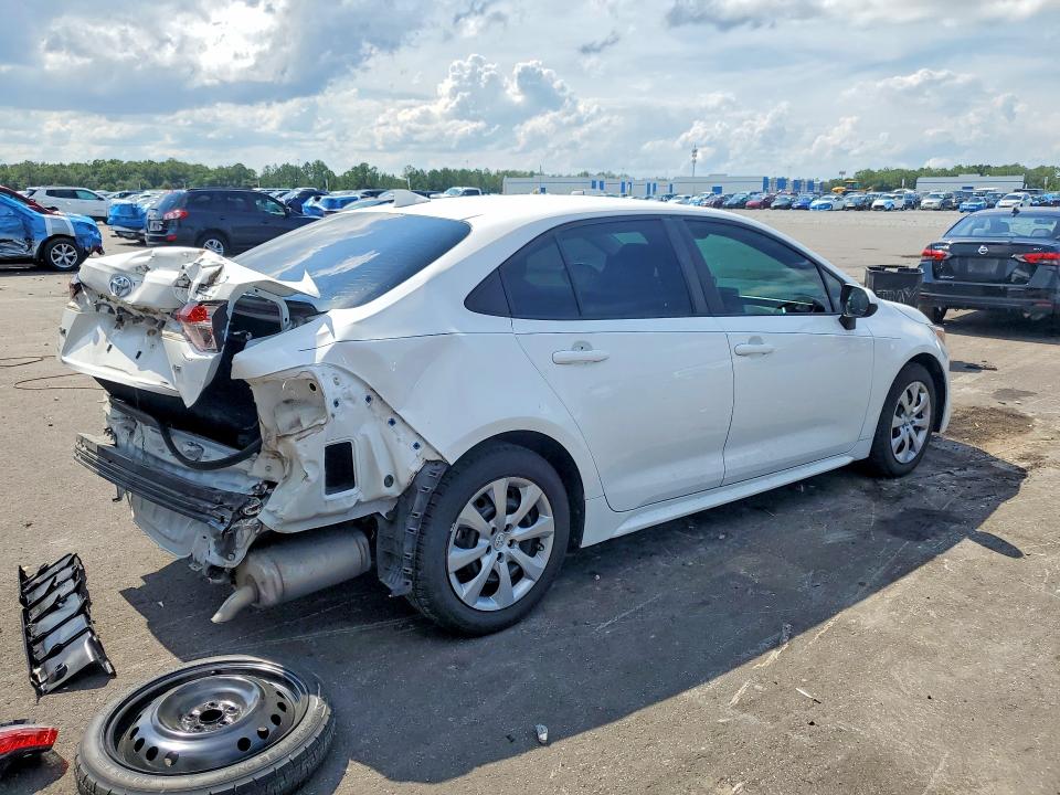 2021 Toyota VIN 5YFEPMAE0MP175900 COPART salvage auction — REAR END, Fl - Cert Of Title Slvg Rebuildable, sold $4,950 on 2026-07-13 (photo 3)