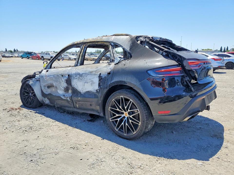 2022 Porsche VIN WP1AA2A58NLB07728 COPART salvage auction — VANDALISM, Ca - Non-Repairable Vehicle Cert, sold $400 on 2026-08-18 (photo 2)