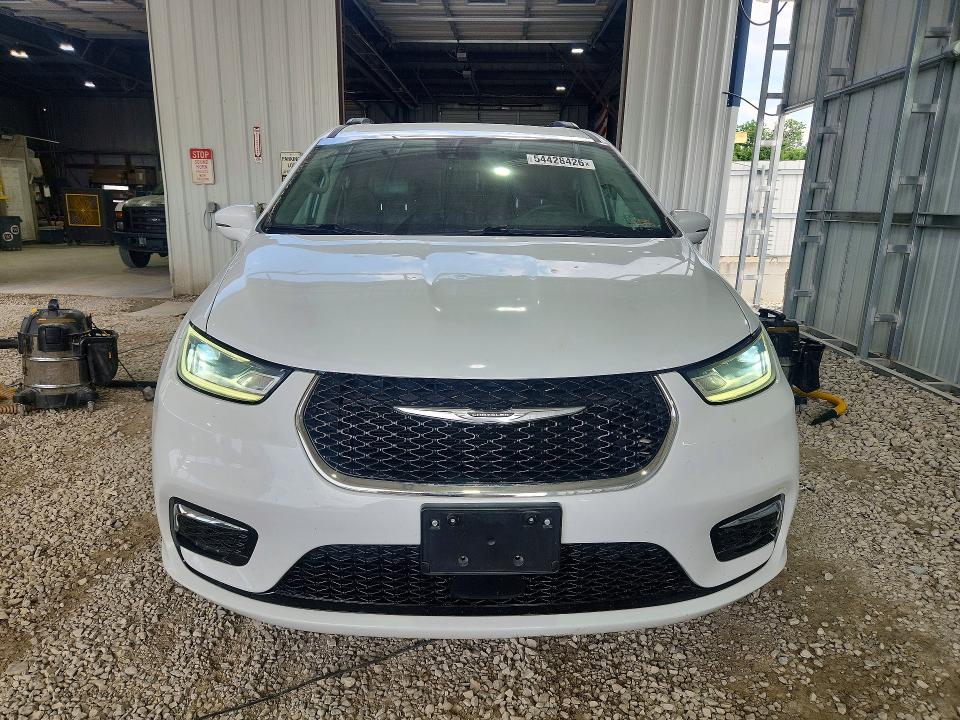 2022 Chrysler VIN 2C4RC1BG8NR178282 COPART salvage auction — HAIL, Mo - Salvage Certificate Of Title, sold $6,700 on 2026-07-28 (photo 5)