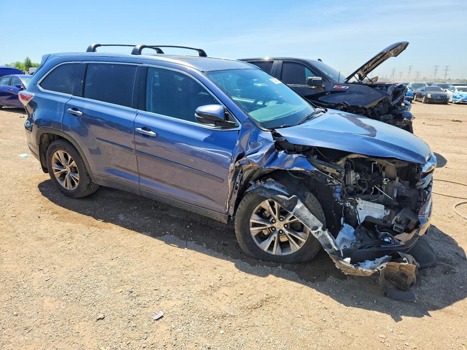 2015 Toyota VIN 5TDJKRFH6FS177030 COPART salvage auction — FRONT END, Il - Salvage Certificate, sold $6,000 on 2026-07-16 (photo 4)