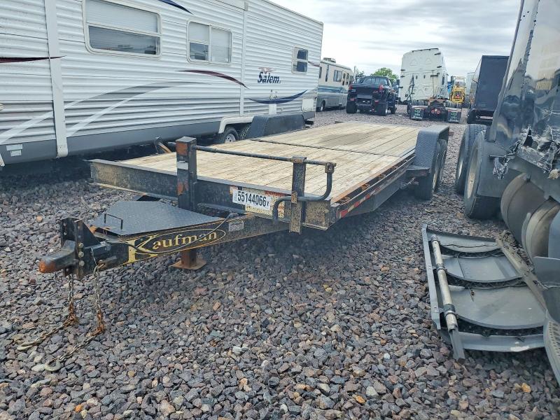2021 Kaufman Trailer VIN 5VGFD2229ML006832 COPART salvage auction — SIDE, IN - BILL OF SALE - PARTS ONLY, sold $2,250 on 2026-07-23 (photo 3)