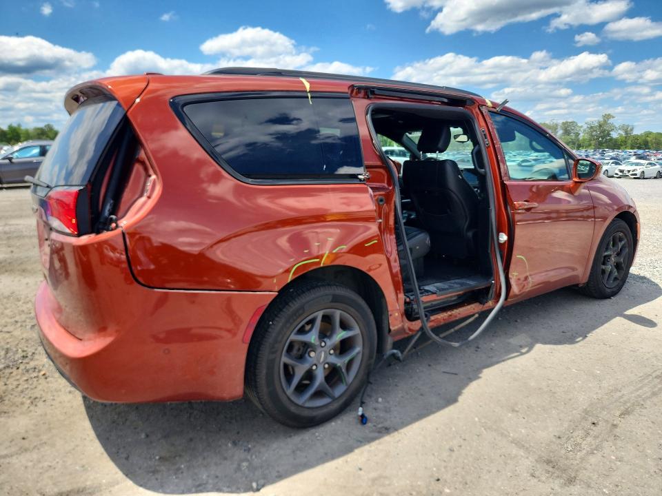2018 Chrysler Pacifica VIN 2C4RC1BG9JR317118 COPART salvage auction — SIDE, Va - Cert Of Title - Salvage, sold $3,700 on 2026-07-22 (photo 3)