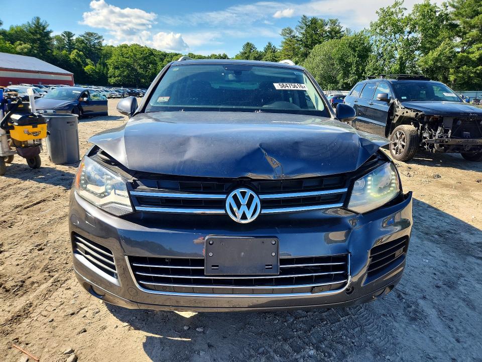 2013 Volkswagen VIN WVGEF9BP2DD013295 COPART salvage auction — FRONT END, Ma - Cert Of Title-Reconstrctd Coll, sold $725 on 2026-07-27 (photo 5)