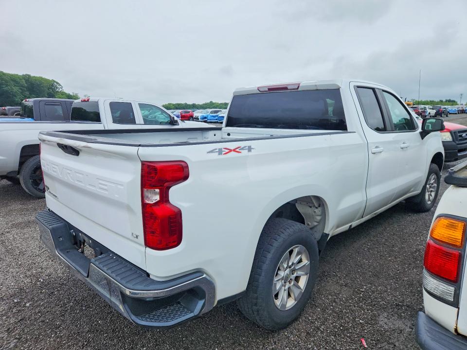 2020 Chevrolet Silverado 1500 VIN 1GCRYDEDXLZ131259 COPART salvage auction — MECHANICAL, Oh - Certificate Of Title, sold $5,000 on 2026-07-02 (photo 3)