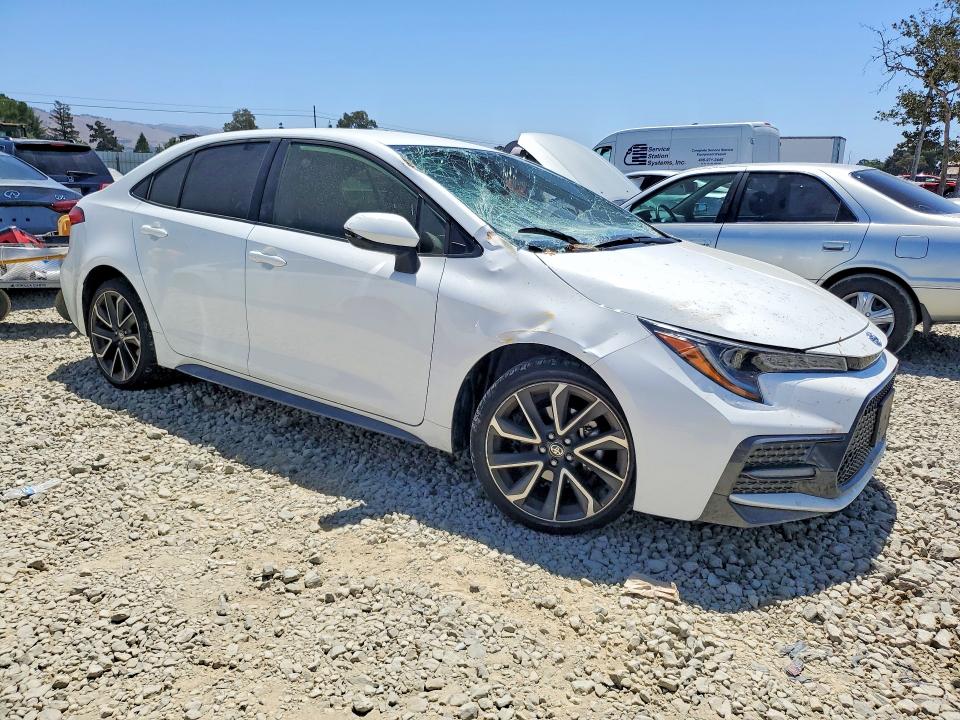 2020 Toyota Corolla VIN JTDS4RCEXLJ028766 COPART salvage auction — ROOF, Ca - Salvage Certificate, sold $8,900 on 2026-07-28 (photo 4)