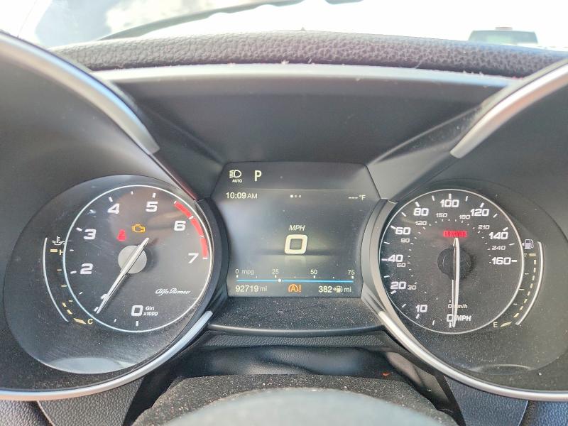 2018 Alfa romeo Giulia VIN ZARFAEEN0J7597447 COPART salvage auction — FRONT END, Tx - Salvage Vehicle Title, sold $5,100 on 2026-08-20 (photo 9)