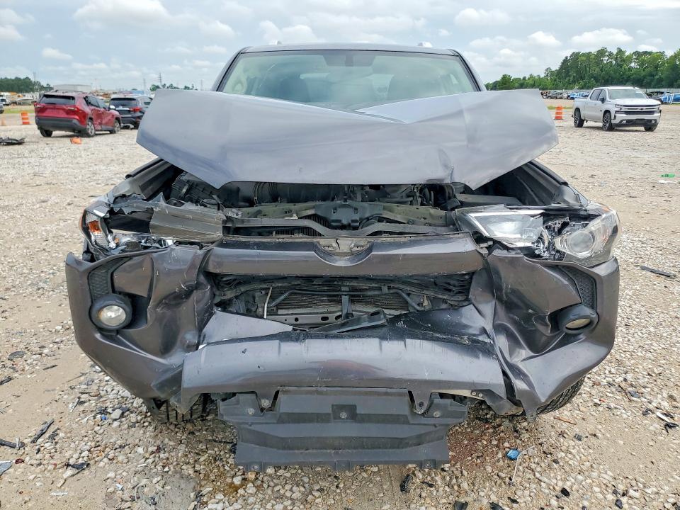 2017 Toyota VIN JTEZU5JR2H5151955 COPART salvage auction — FRONT END, Tx - Salvage Vehicle Title, sold $5,000 on 2026-07-21 (photo 5)