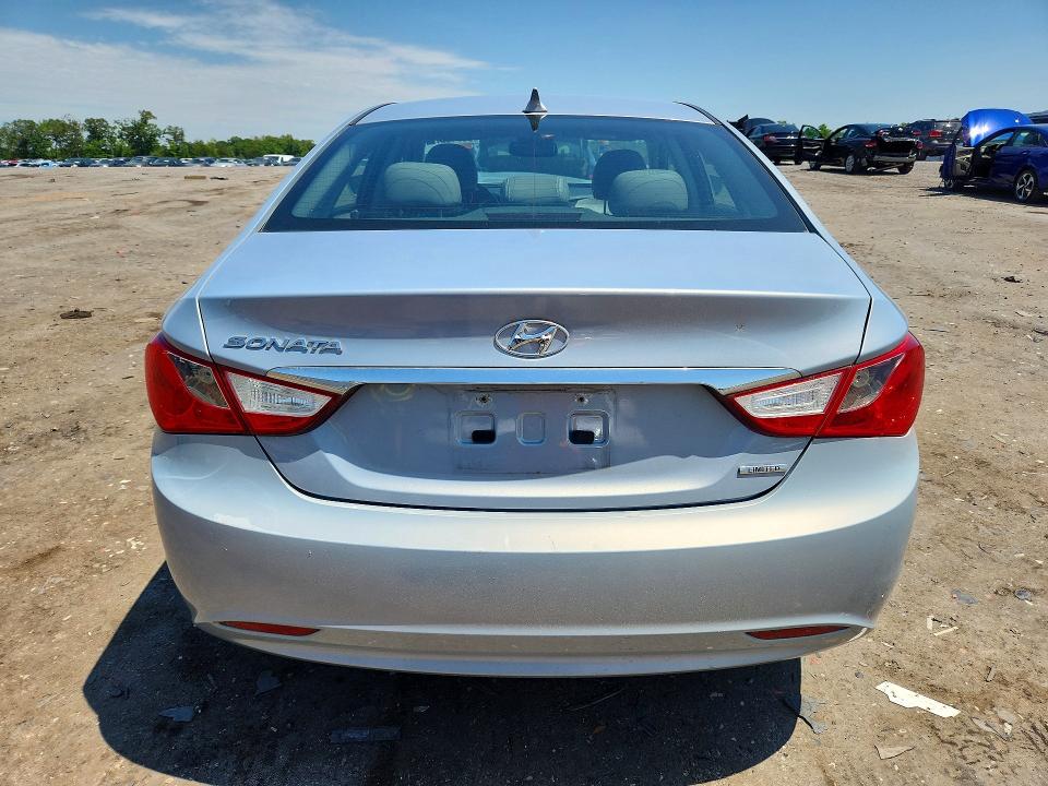 2011 Hyundai Sonata VIN 5NPEC4ACXBH061858 COPART salvage auction — FRONT END, VA - CERT OF TITLE - SALVAGE, sold $375 on 2026-07-08 (photo 6)