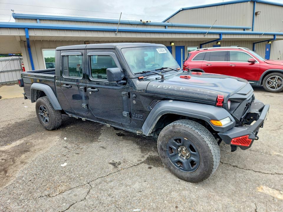 2020 Jeep Gladiator VIN 1C6HJTAG8LL211910 COPART salvage auction — ENGINE BURN, TN - SALVAGE CERTIFICATE, sold $8,200 on 2026-09-01 (photo 4)