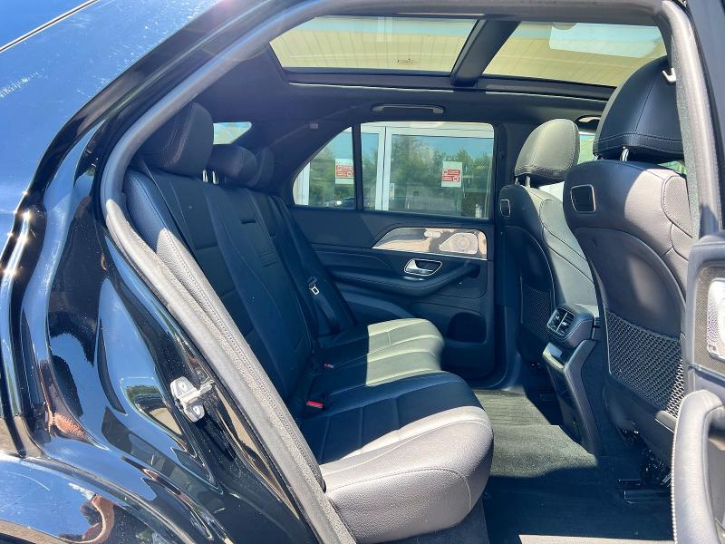 2020 Mercedes-benz Gle class VIN 4JGFB4KB8LA058913 COPART salvage auction — MINOR DENT/SCRATCHES, AR - CERTIFICATE OF TITLE (P), sold $27,500 on 2026-07-27 (photo 6)