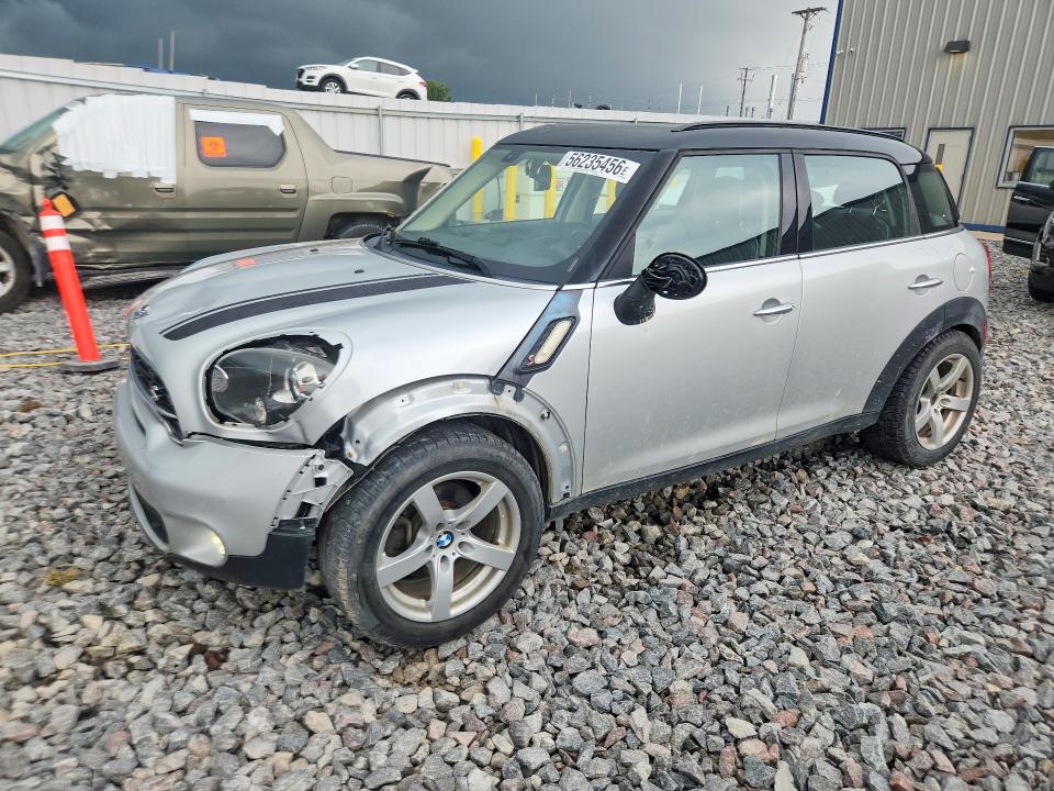 2016 Mini Cooper VIN WMWZC3C52GWT08055 COPART salvage auction — FRONT END, MI - CERTIFICATE OF TITLE, sold $1,550 on 2026-08-10 (photo 1)