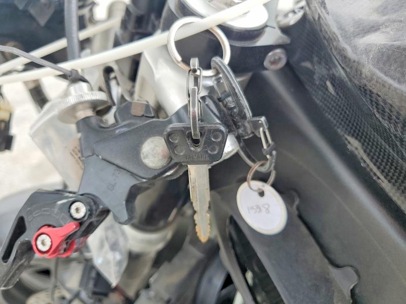 2006 Yamaha Yzf VIN JYARN15E36A005002 COPART salvage auction — SIDE, Tx - Salvage Vehicle Title, sold $2,750 on 2026-07-02 (photo 8)