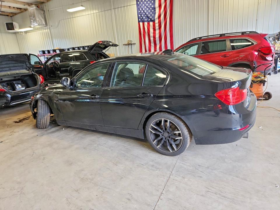 2015 BMW 3er VIN WBA3B1G5XFNT07005 COPART salvage auction — FRONT END, Mn - Cert Of Title-Prior Salvage, sold $875 on 2026-08-11 (photo 2)