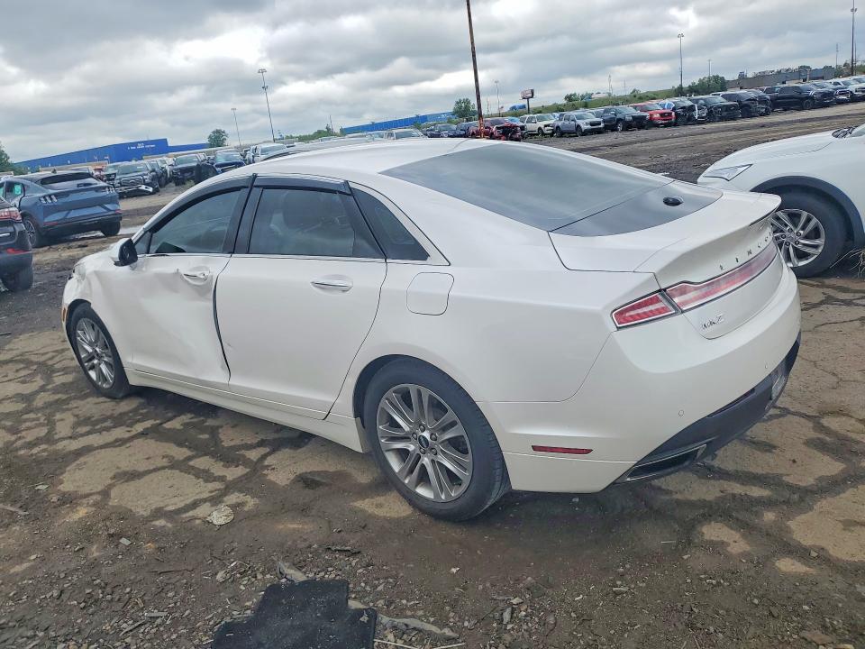 2014 Lincoln VIN 3LN6L2G98ER834697 COPART salvage auction — SIDE, Mi - Certificate Of Title, sold $3,150 on 2026-07-17 (photo 2)