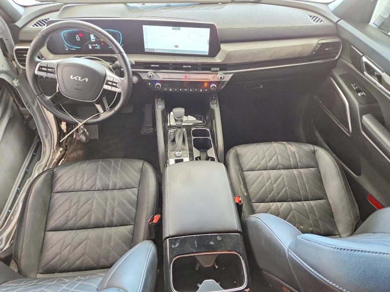 2025 Kia Telluride VIN 5XYP3DGC0SG579680 COPART salvage auction — SIDE, NE - CERT OF TITLE-SALVAGE, sold $16,300 on 2026-07-14 (photo 8)