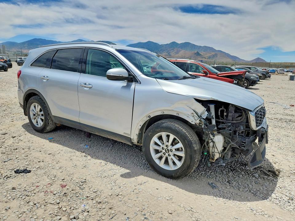 2019 Kia Sorento VIN 5XYPGDA30KG590191 COPART salvage auction — FRONT END, Ut - Salvage Certificate, sold $2,300 on 2026-07-28 (photo 4)