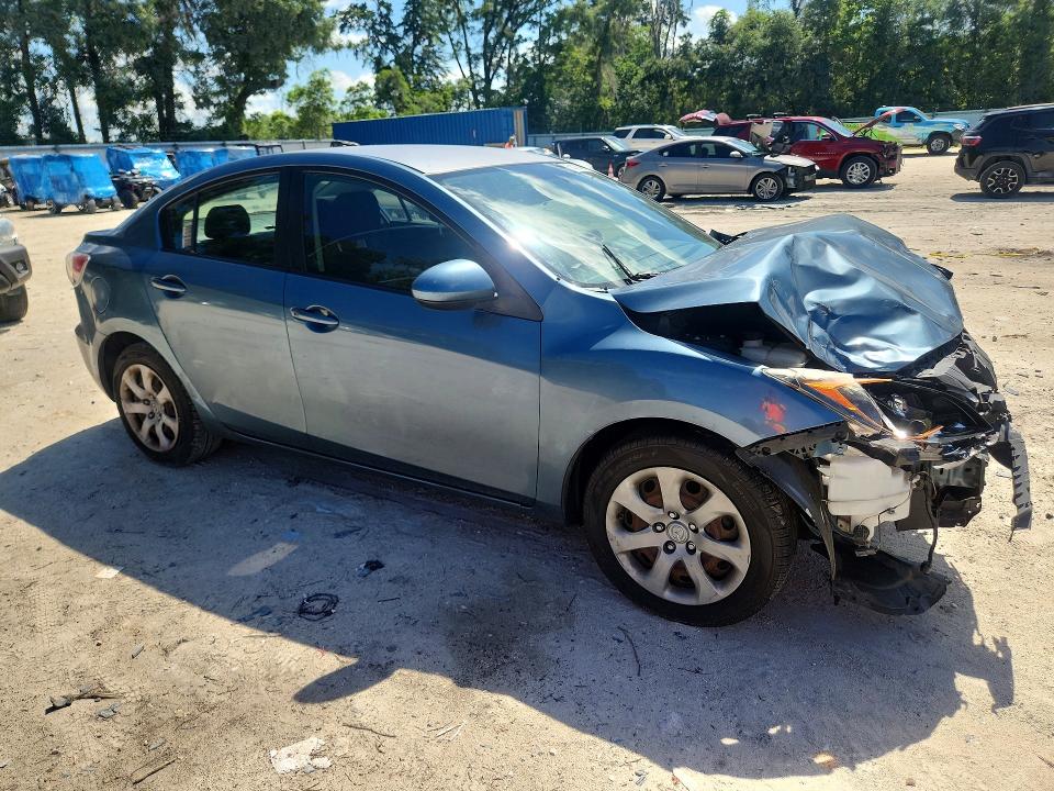 2011 Mazda 3 VIN JM1BL1UFXB1466343 COPART salvage auction — FRONT END, Fl - Cert Of Title Slvg Rebuildable, sold $350 on 2026-07-07 (photo 4)