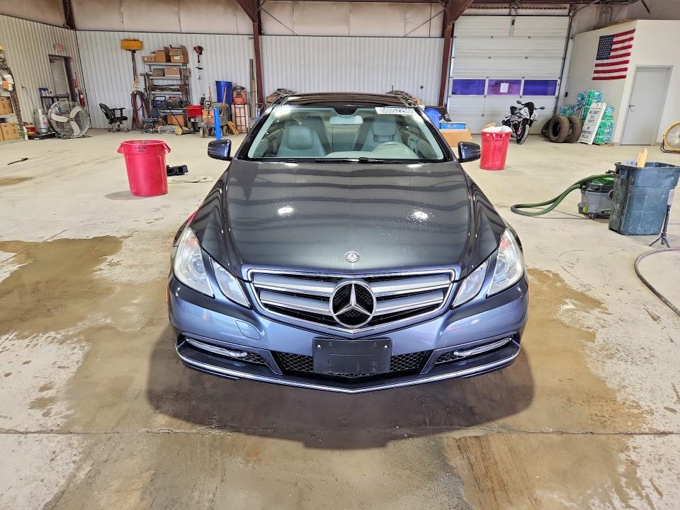 2013 Mercedes-benz E-class VIN WDDKJ5KB7DF219810 COPART salvage auction — NORMAL WEAR, WV - CERTIFICATE OF TITLE, sold $3,800 on 2026-08-11 (photo 5)