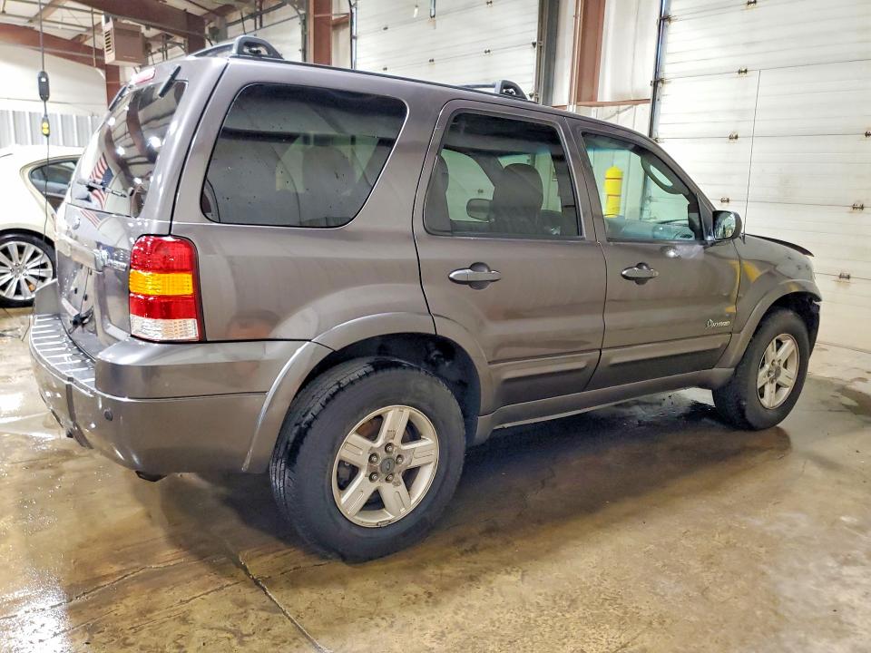 2006 Ford Escape VIN 1FMCU96HX6KB36454 COPART salvage auction — FRONT END, Pa - Certificate Of Salvage, sold $400 on 2026-07-02 (photo 3)